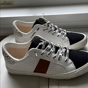Mindy Mae’s Market Sneakers Size 7